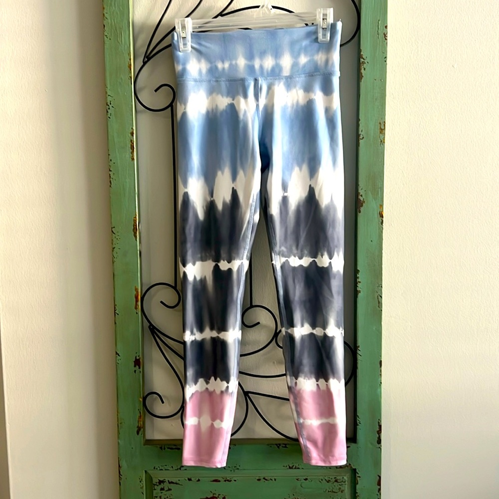 🦊🦊🦊 WILDFOX SWEAT LEGGINGS NWOT SIZE SMALL 🦊🦊🦊